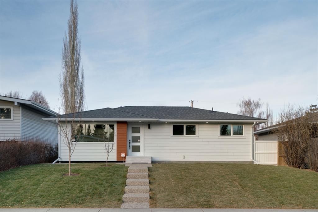 I have sold a property at 42 Atlanta CRESCENT SE in Calgary
